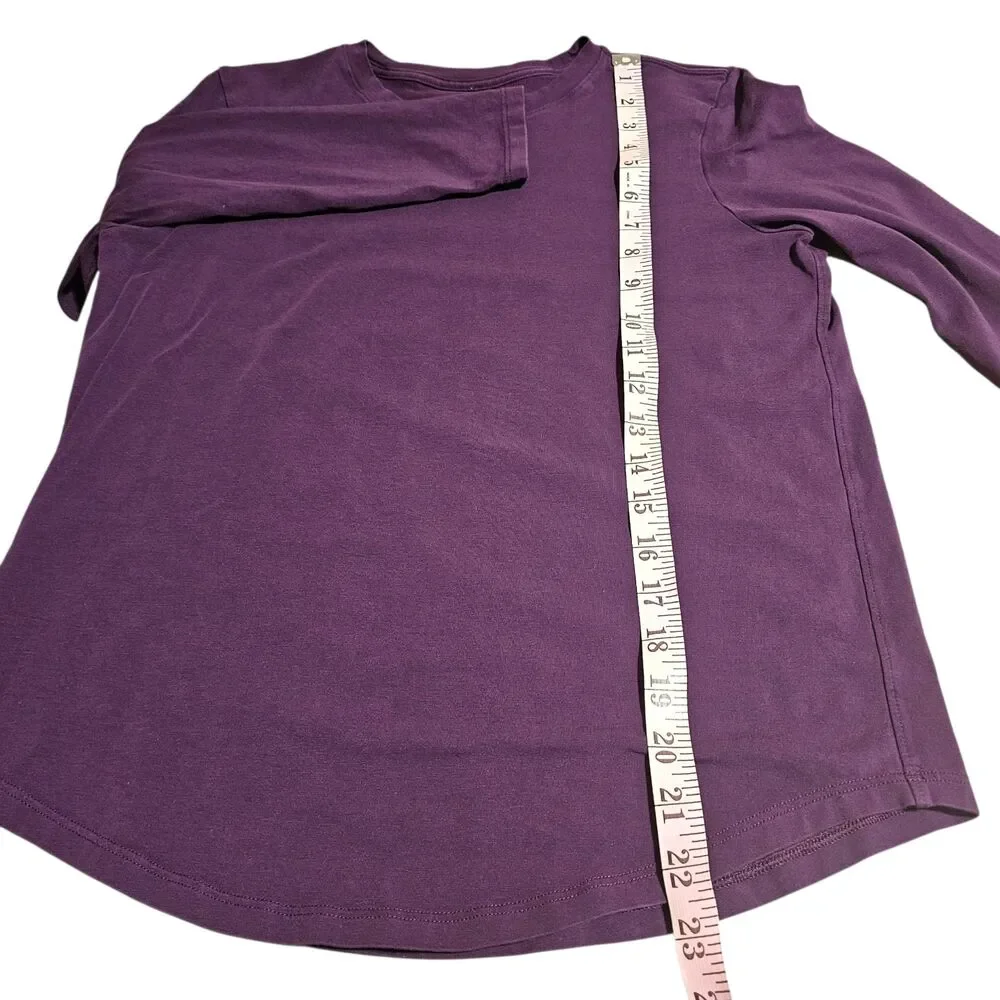 Lululemon Women’s Purple Long Sleeve Top Size 8–10 Activewear Stay comfortable
